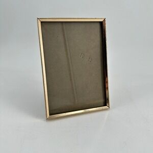 Vintage Gold Tone Etched Metal 5x7 Picture Frame Tabletop Easel Back